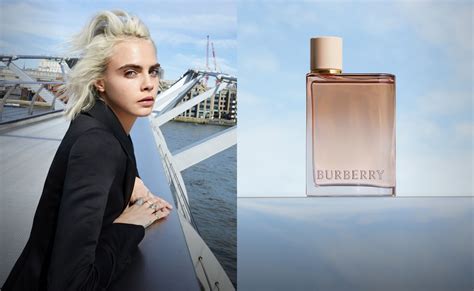 burberry werbung cara delevingne|burberry perfume advertisement.